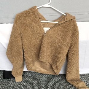 Cropped sweatshirt